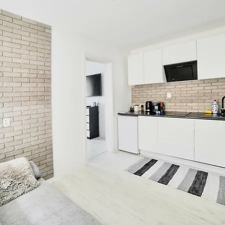 Lelewela 8 * Olsztyn (Warmian-Masurian)
