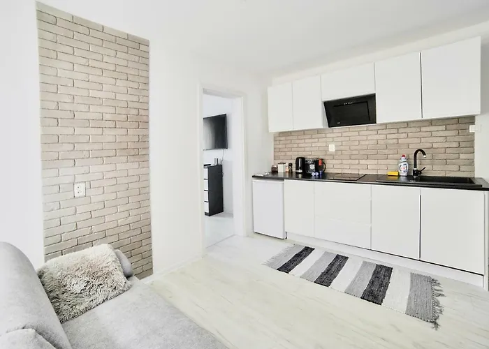 Lelewela 8 * Olsztyn (Warmian-Masurian)